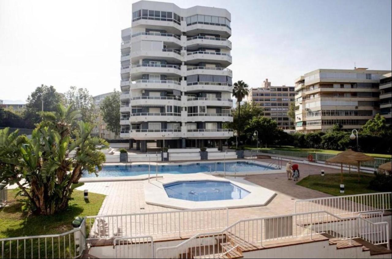 Pez Espada 1ª Linea Playa Y Parking Incluido Torremolinos Eksteriør billede