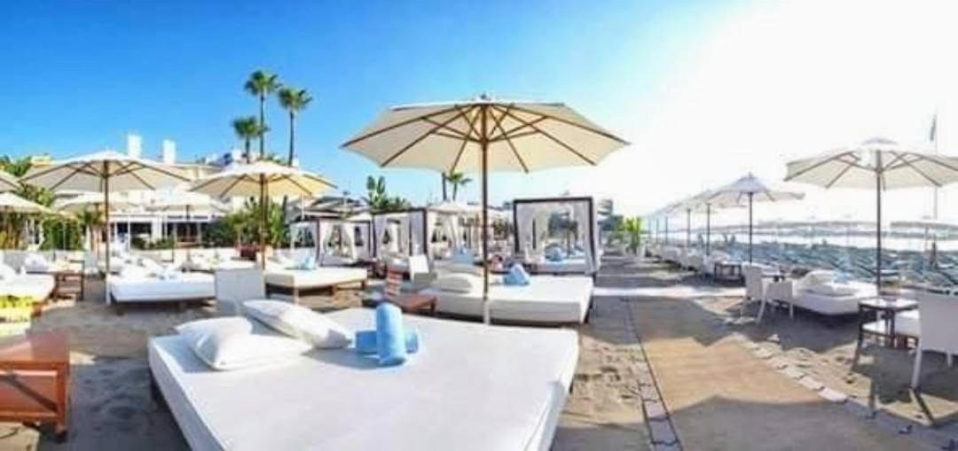 Pez Espada 1ª Linea Playa Y Parking Incluido Torremolinos Eksteriør billede