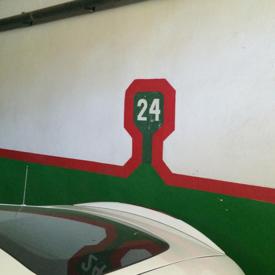 Pez Espada 1ª Linea Playa Y Parking Incluido Torremolinos Eksteriør billede