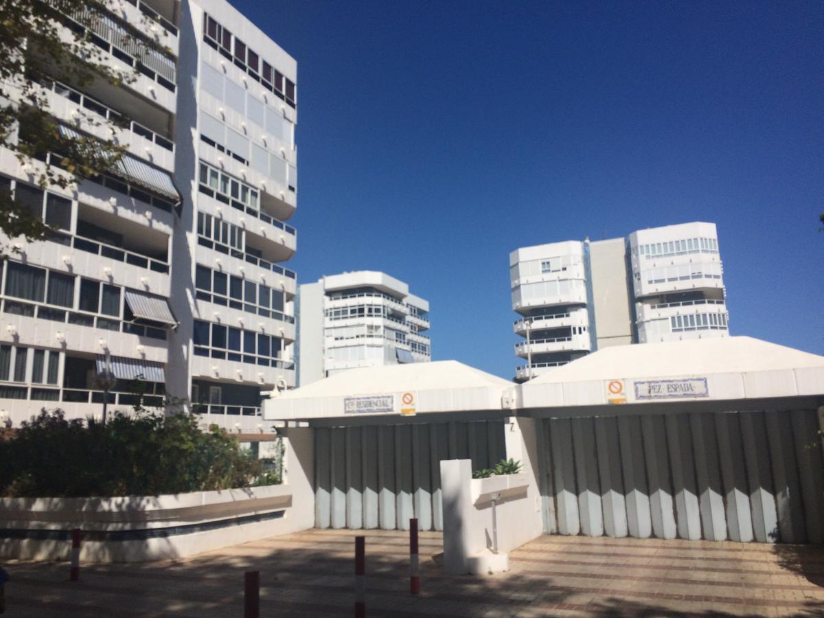 Pez Espada 1ª Linea Playa Y Parking Incluido Torremolinos Eksteriør billede