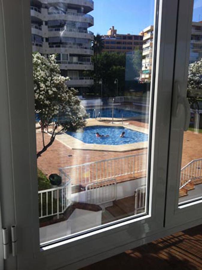 Pez Espada 1ª Linea Playa Y Parking Incluido Torremolinos Eksteriør billede